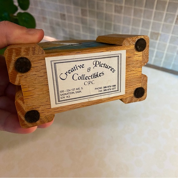 Vintage Coaster set hand painted Sail boats set of 4 with stand - Picture 8 of 9